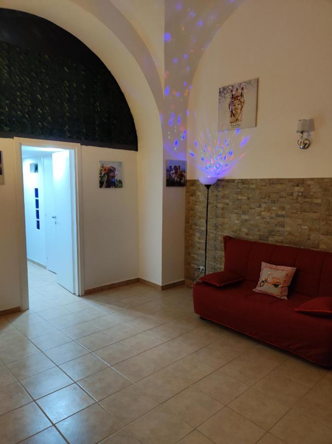 Robert Holiday Apartment Катания Экстерьер фото