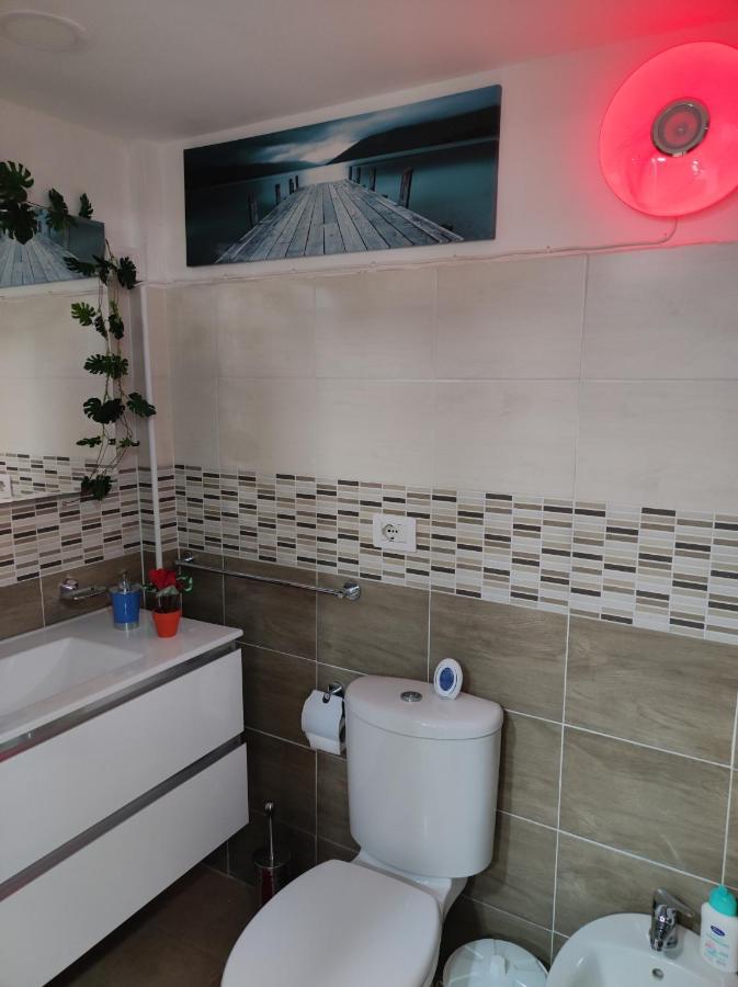 Robert Holiday Apartment Катания Экстерьер фото