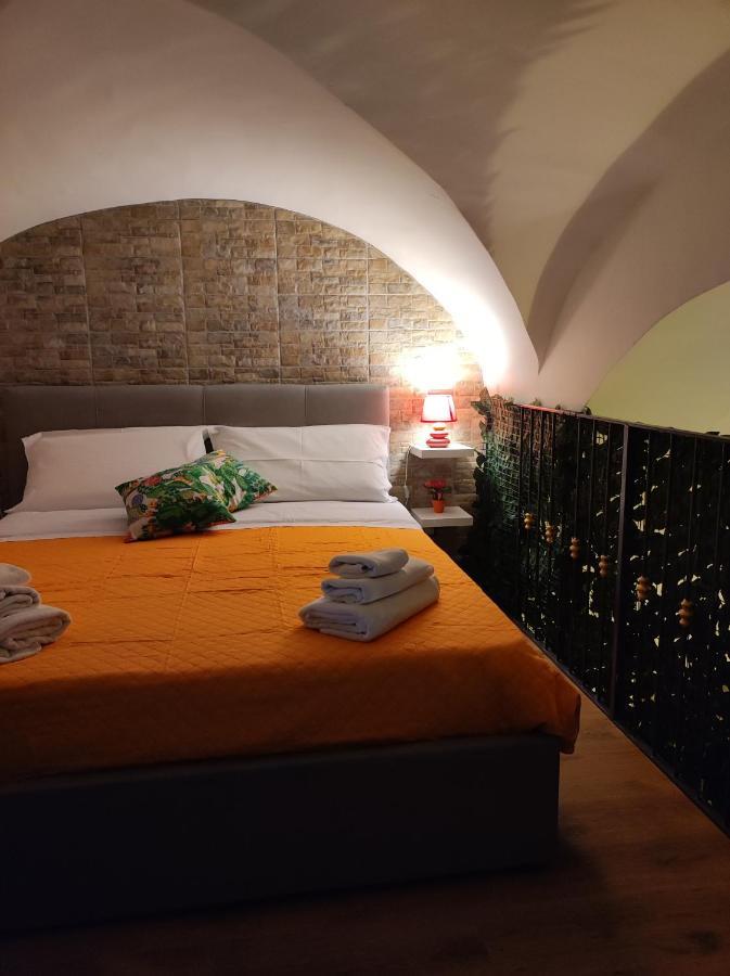 Robert Holiday Apartment Катания Экстерьер фото