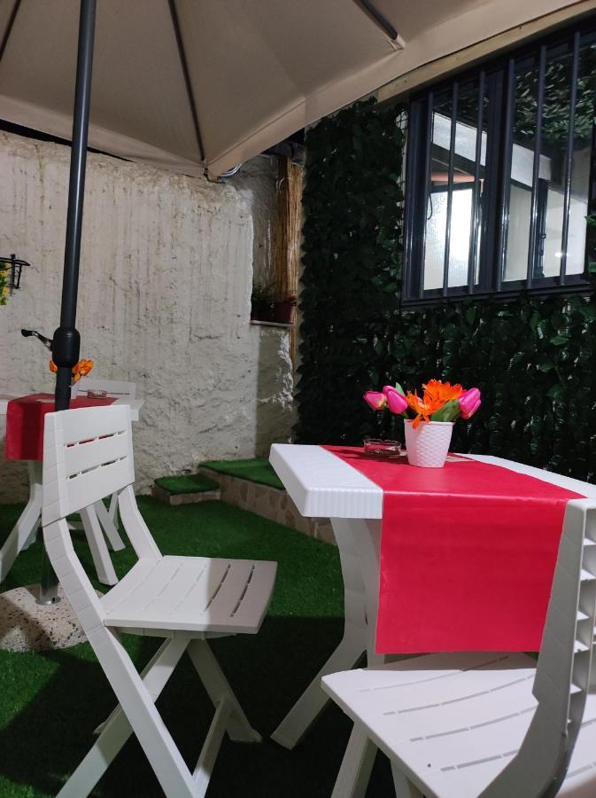 Robert Holiday Apartment Катания Экстерьер фото