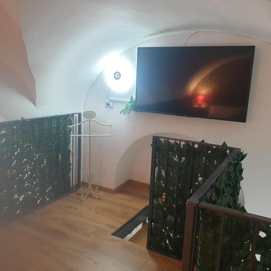 Robert Holiday Apartment Катания Экстерьер фото