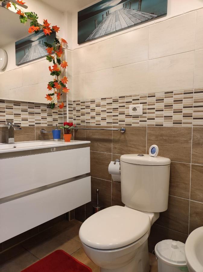Robert Holiday Apartment Катания Экстерьер фото